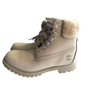 Timberland Women’s 8.5 SHEARLING Waterproof  Cream Boots A3640